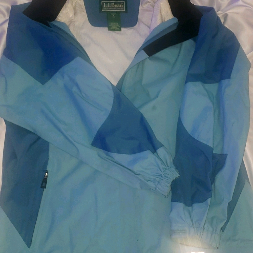 LL BEAN SPRING JACKET w/HOOD